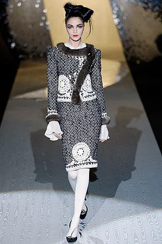 Look 1